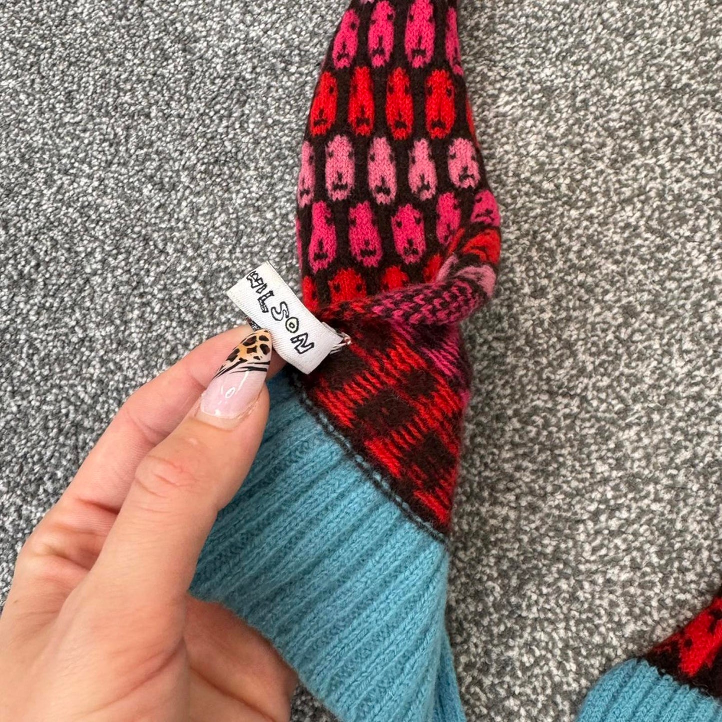 Donna Wilson wool scarf brown pink red faces pattern print blue