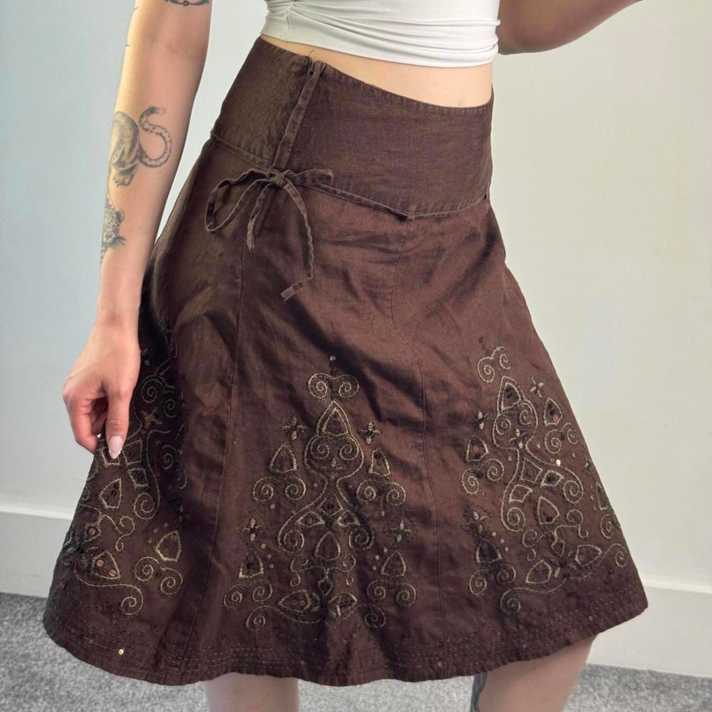 Y2K vintage 100% linen sequin embroidered embellished midi skirt a line belt