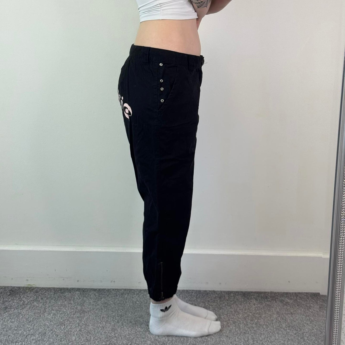 Y2K vintage sparkly slogan cargo trousers "divine punk" cropped capri glitter