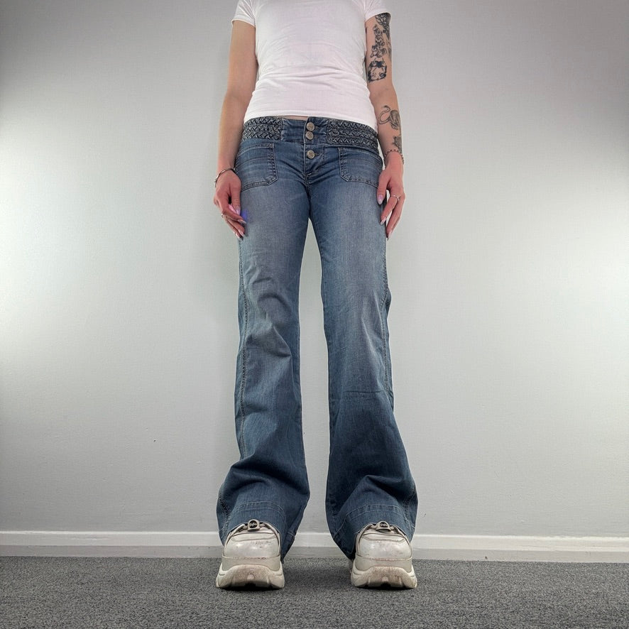 Y2K low rise light faded denim flower embroidered bootcut jeans