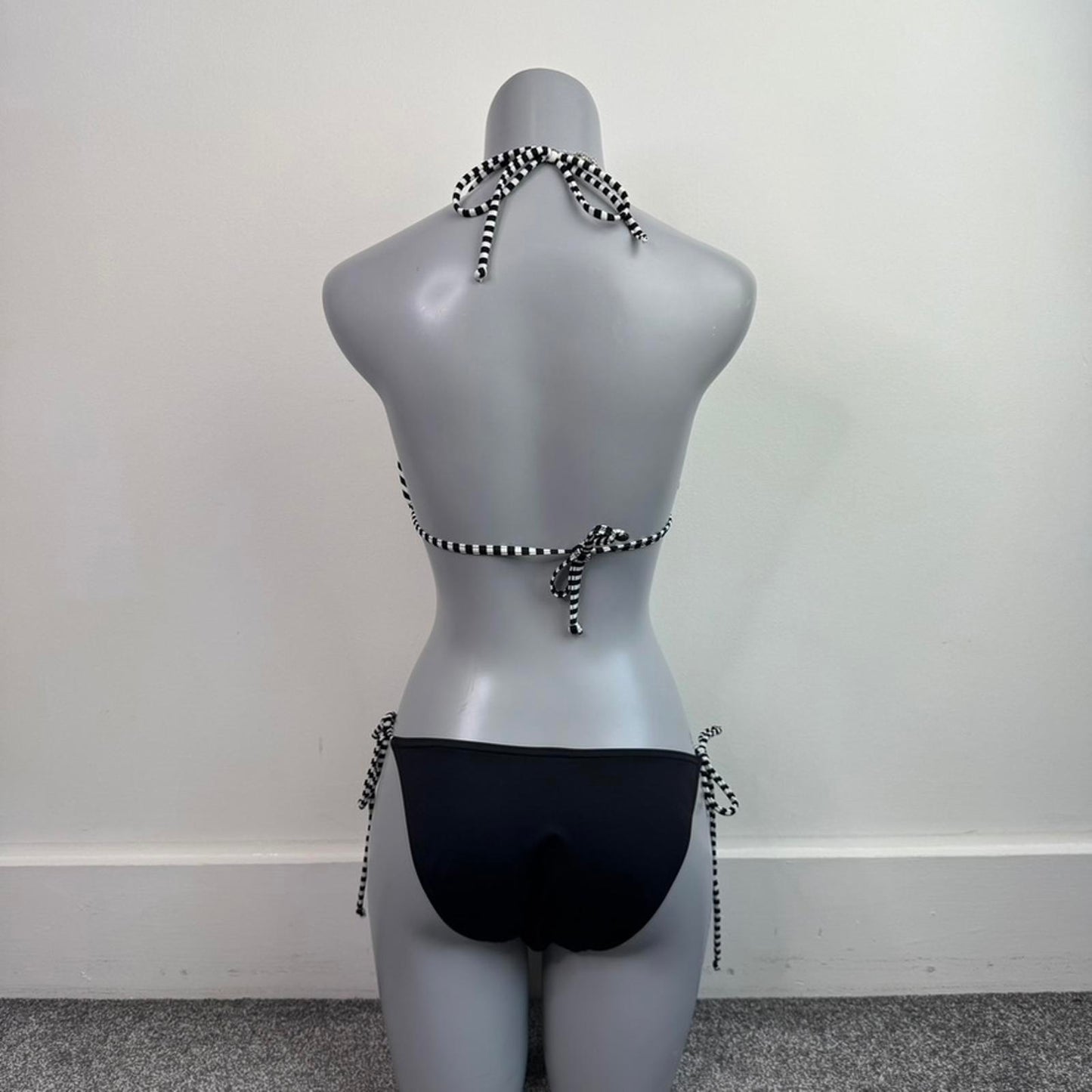 Y2K vintage halter neck stripe matching bikini set monochrome black/ white