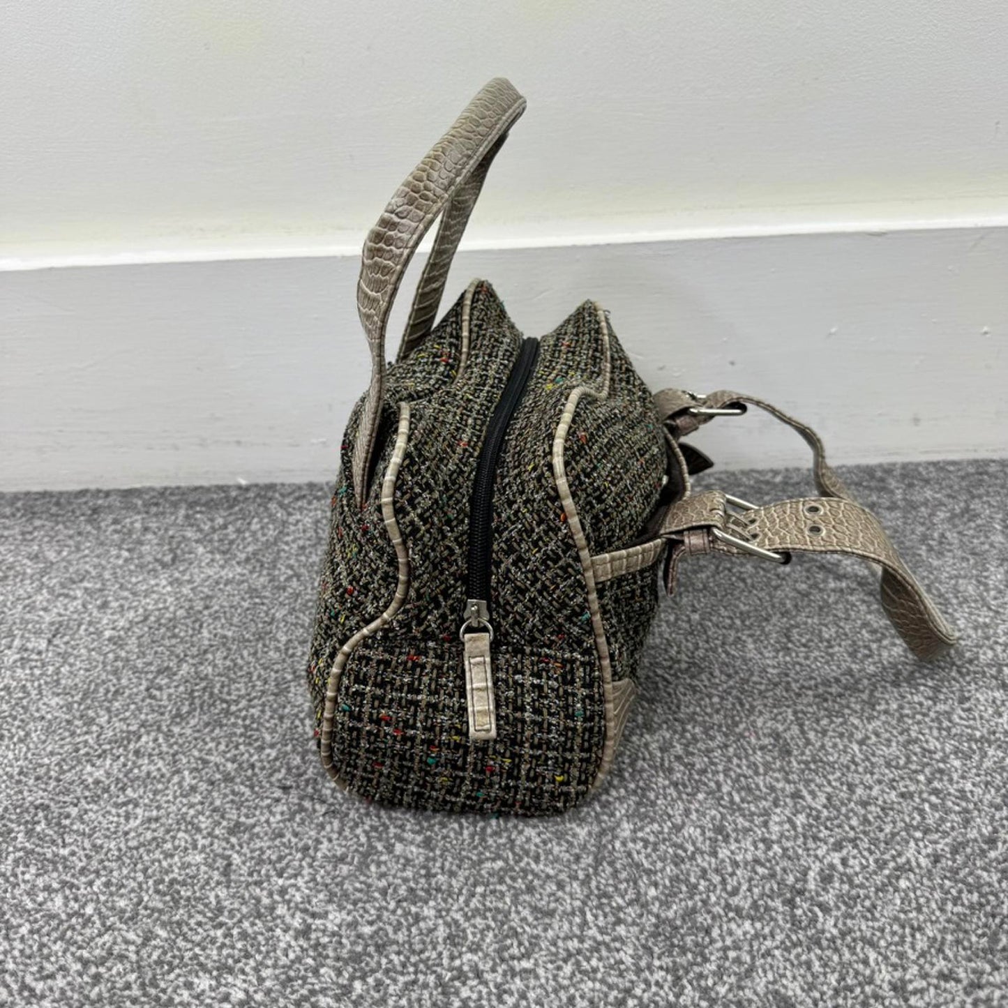 Y2K vintage tweed mini barrel handbag with flower charm grommet buckles croc