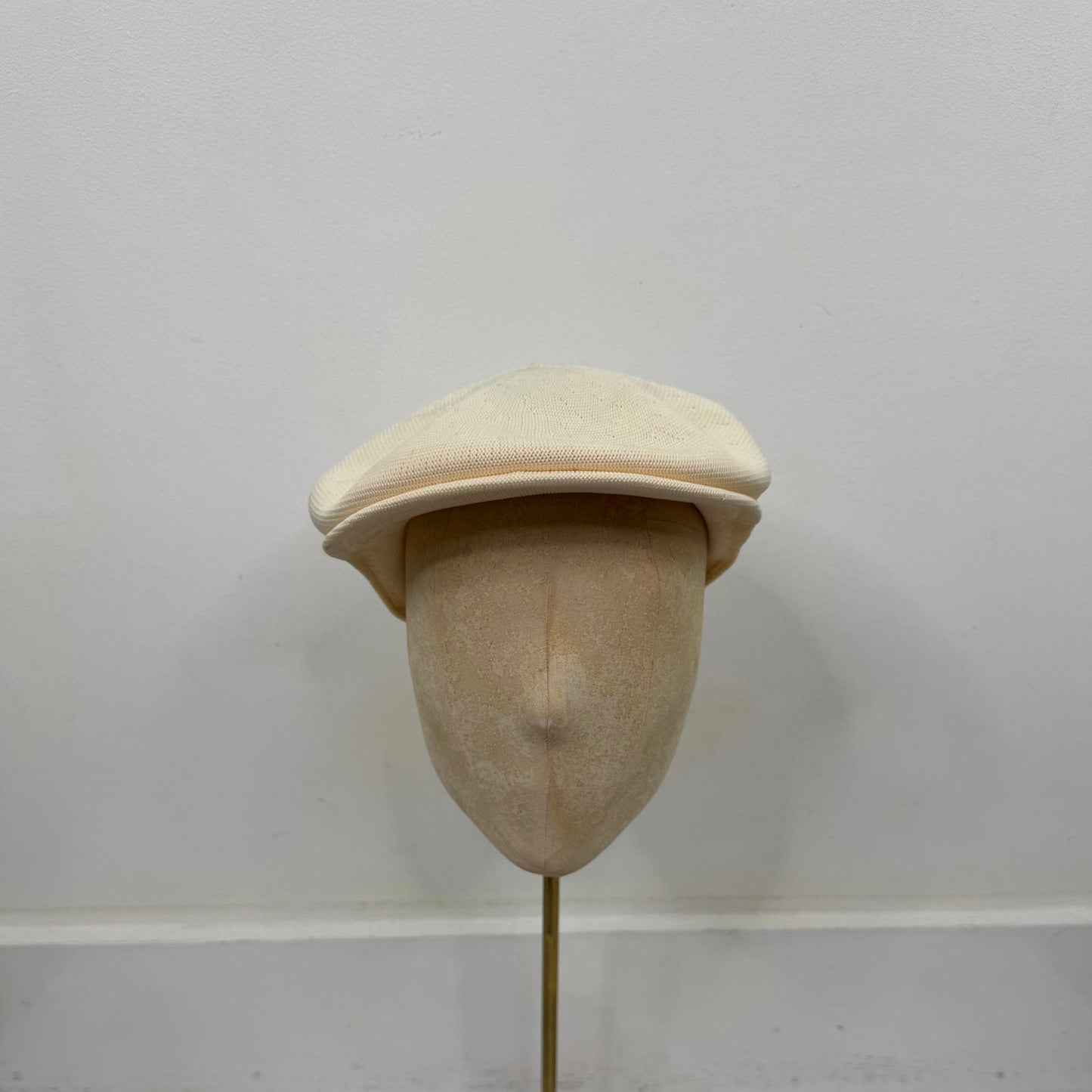 90s Y2K vintage Kangol cap beret unisex cream