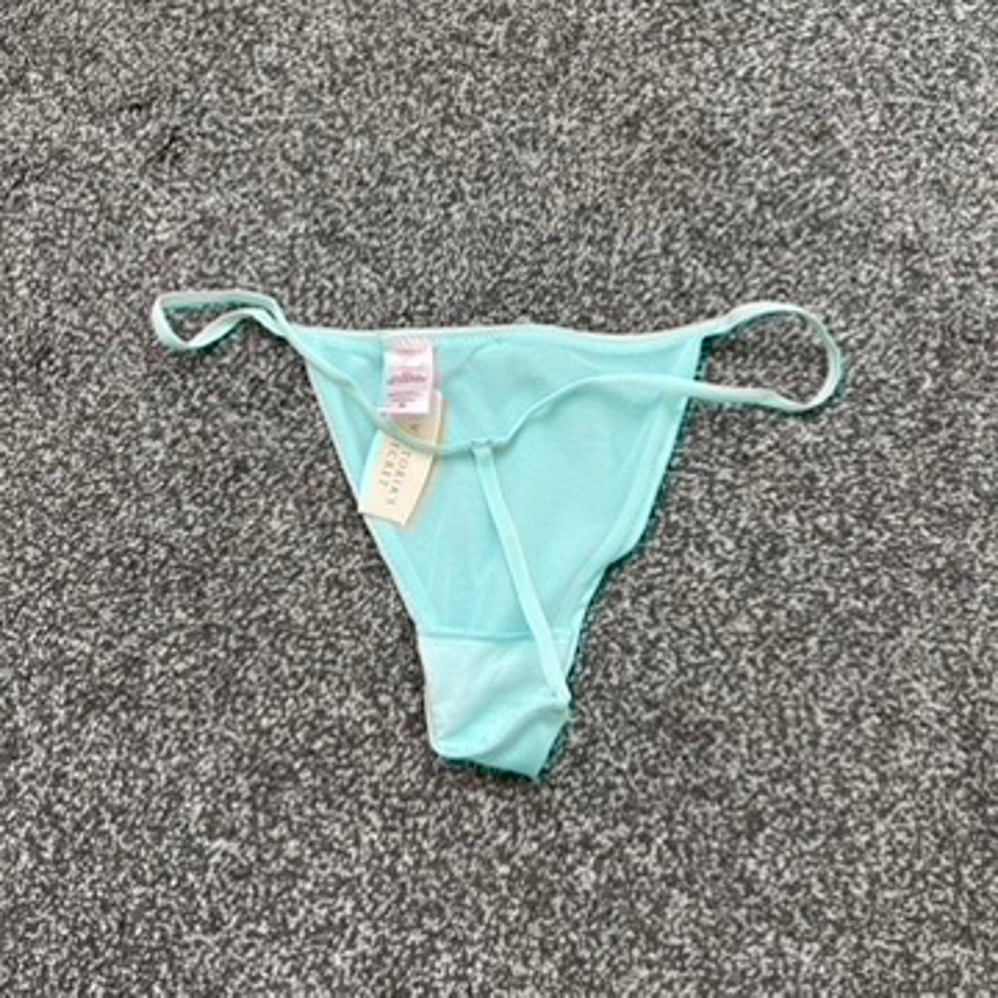 Y2K vintage 2008 Victoria's Secret Angels Satin Thong V-String baby blue medium