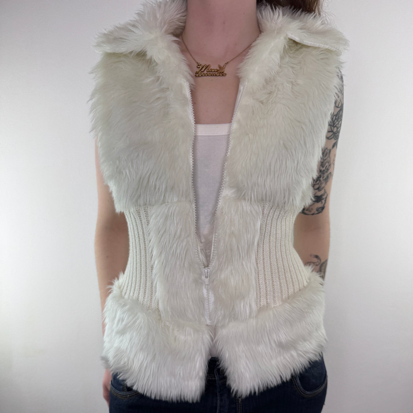 Y2K vintage faux fur sleeveless jacket zip up knit
