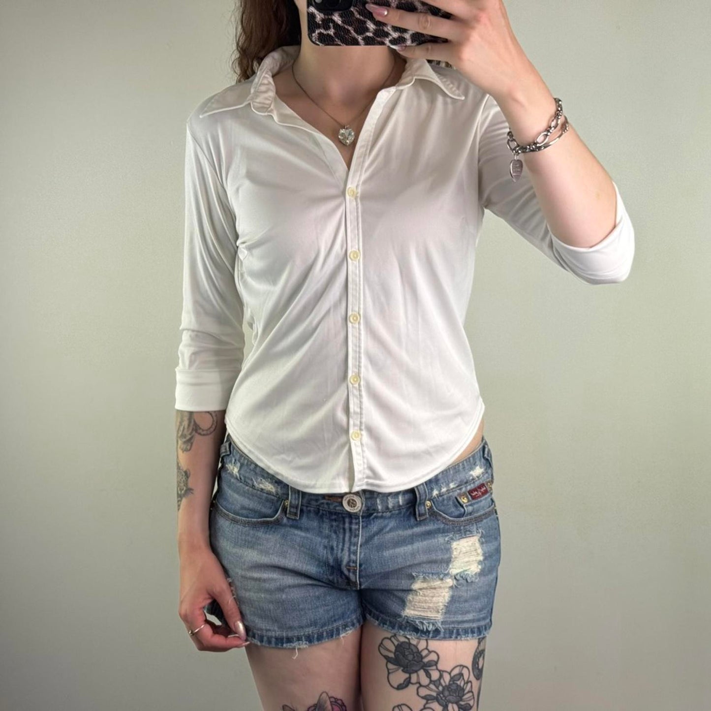 Y2K vintage stretchy button up blouse shirt 3/4 length sleeve v neck fitted