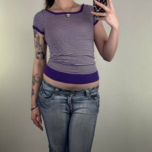 Y2K vintage fine knit stripe baby tee style top fitted short sleeve white purple