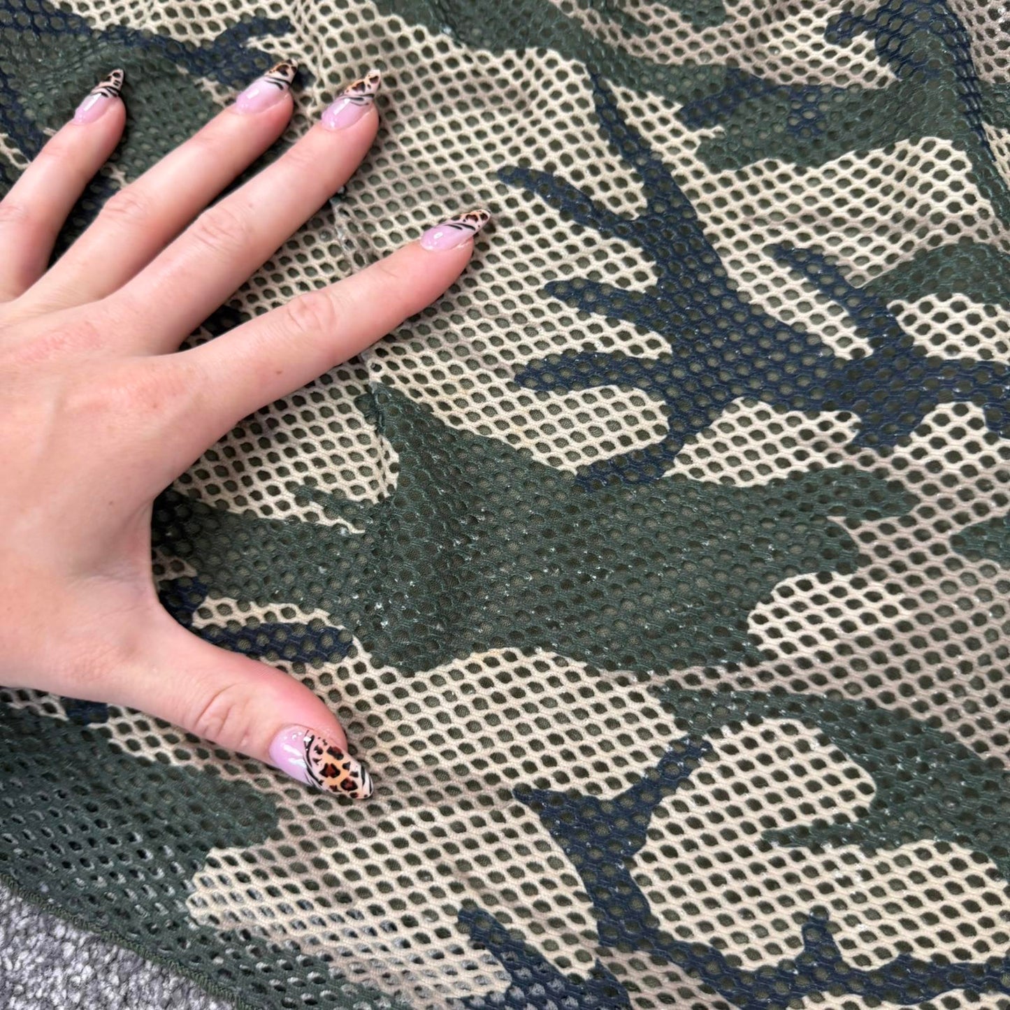 Y2K vintage camo mini skirt mid rise stretchy netted