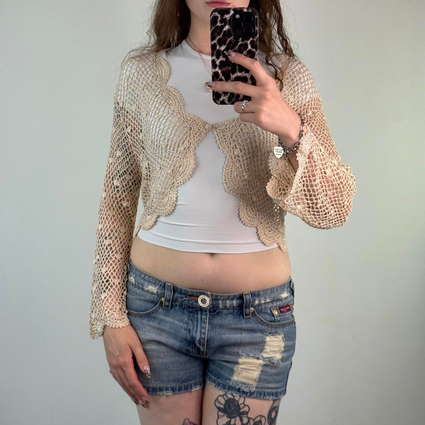 Y2K vintage sparkly knit crochet long flare sleeve cardigan scallop hem cream