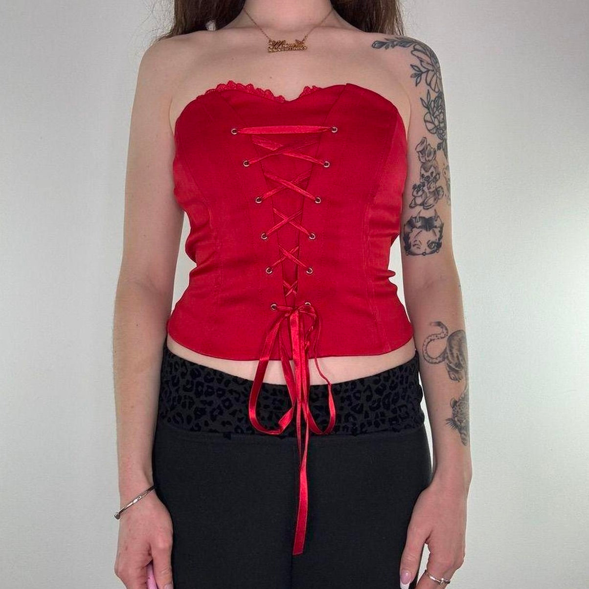 Y2K vintage lace up frilly strapless top