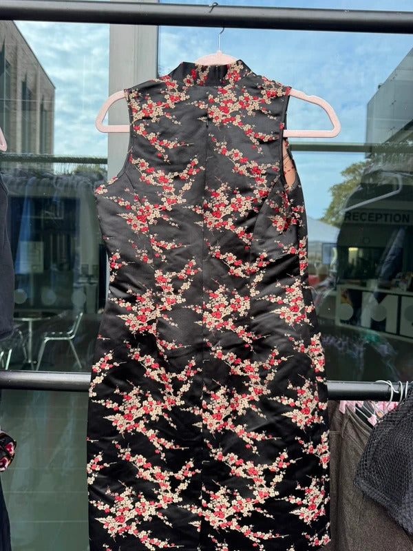 Vintage Y2K 2000s keyhole mini dress satin floral