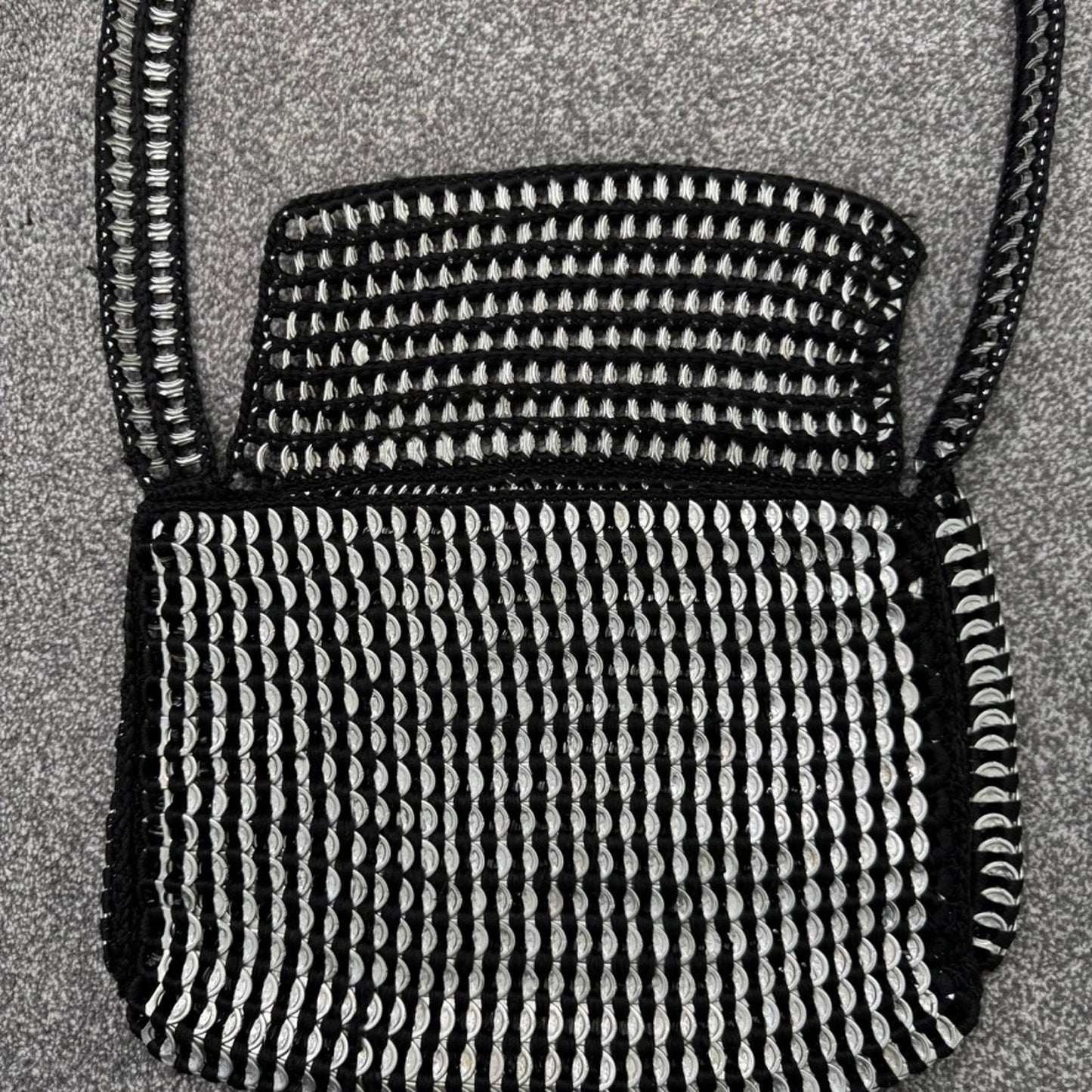 Y2K vintage bottle top cap can shoulder bag crossbody medium black silver