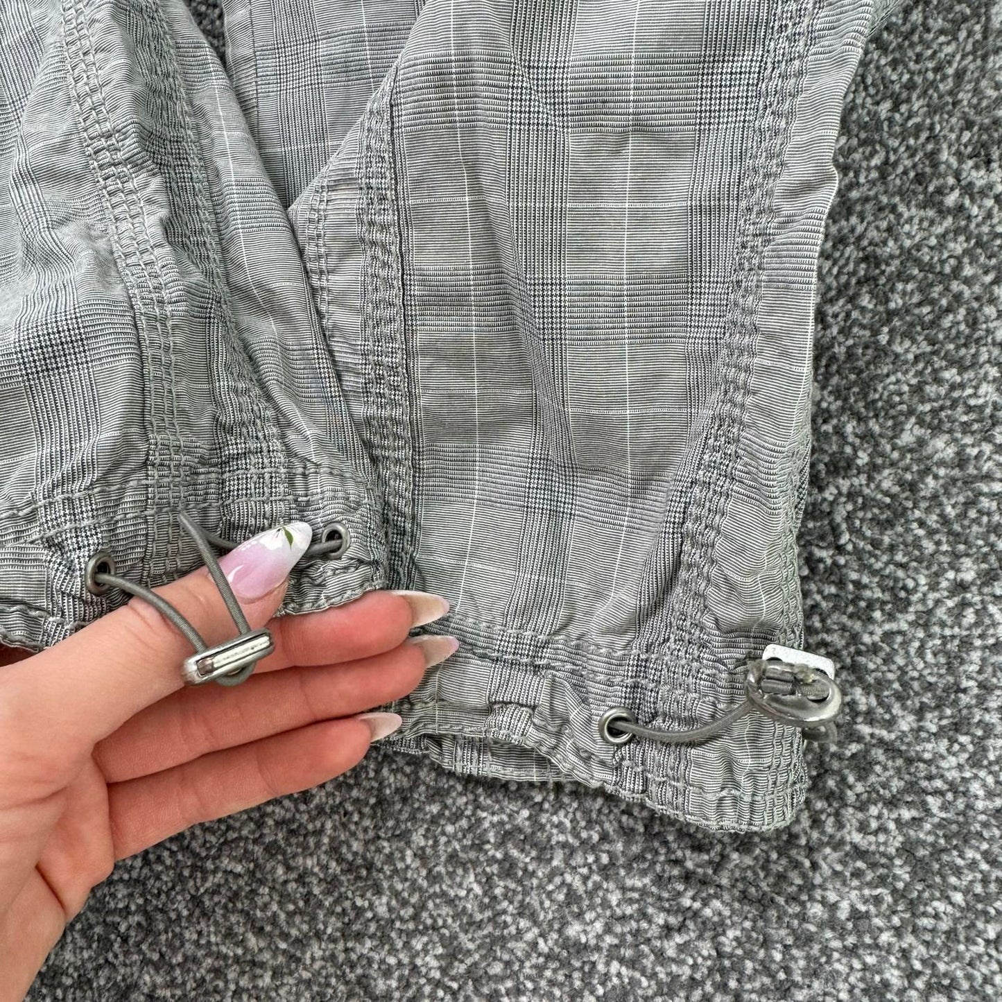 Y2K vintage low rise cropped cargo trousers capri crop plaid tartan toggle