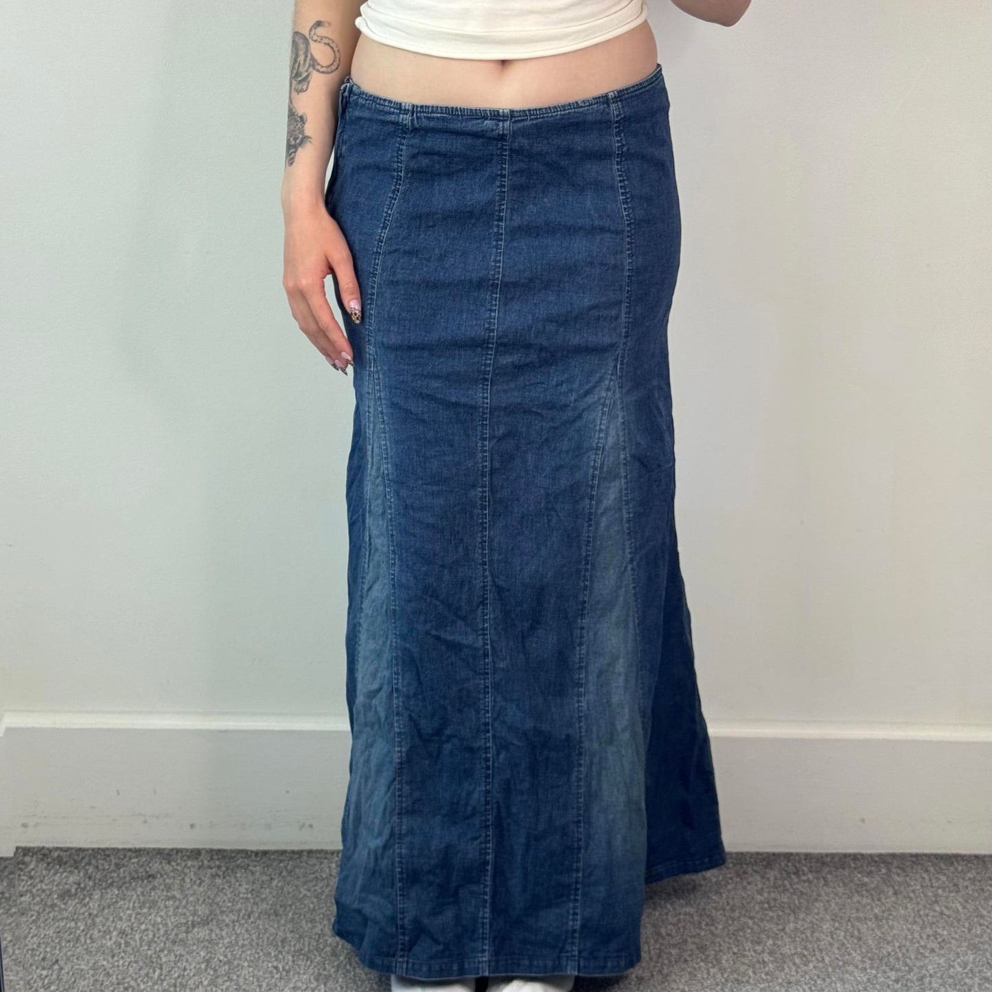 Y2K vintage lace up denim maxi skirt stretchy faded blue wash a line low rise