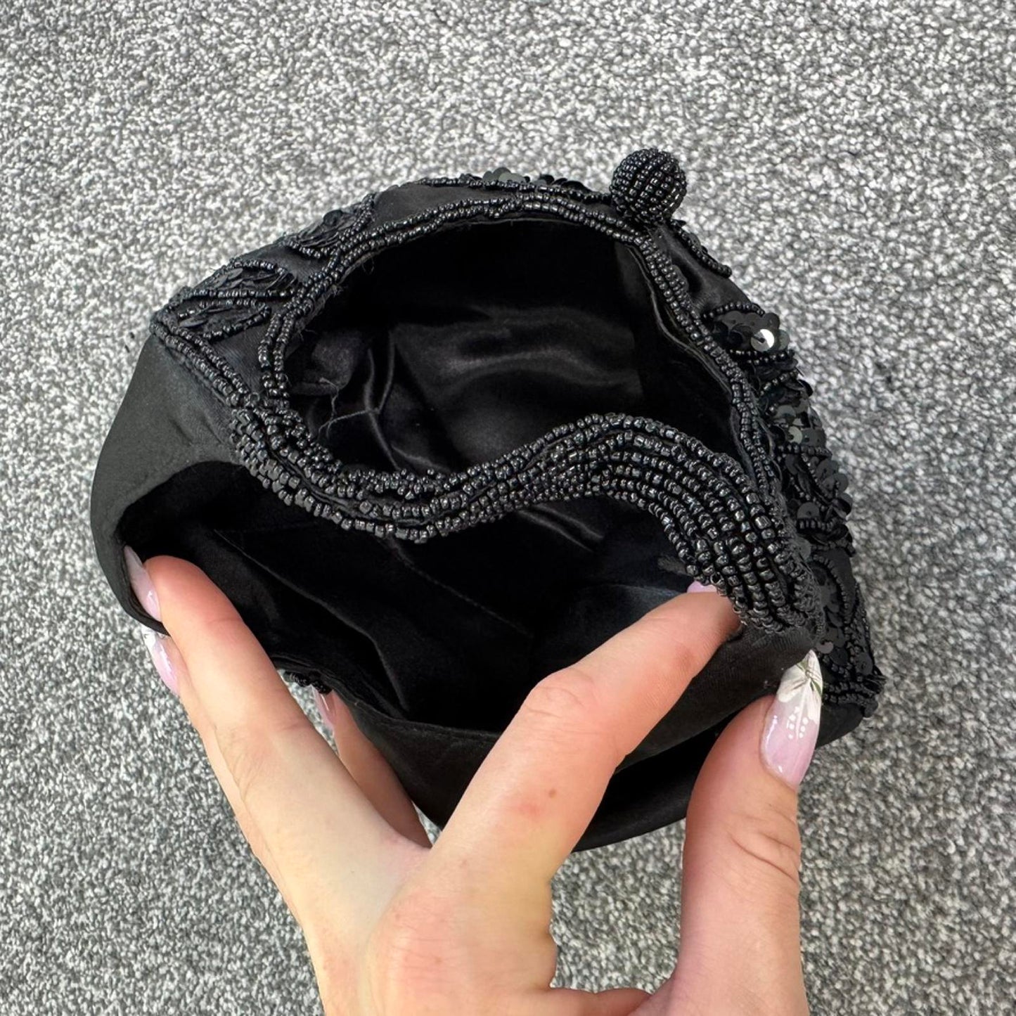 Y2K vintage mini micro satin beaded handbag sequin embellished circle evening