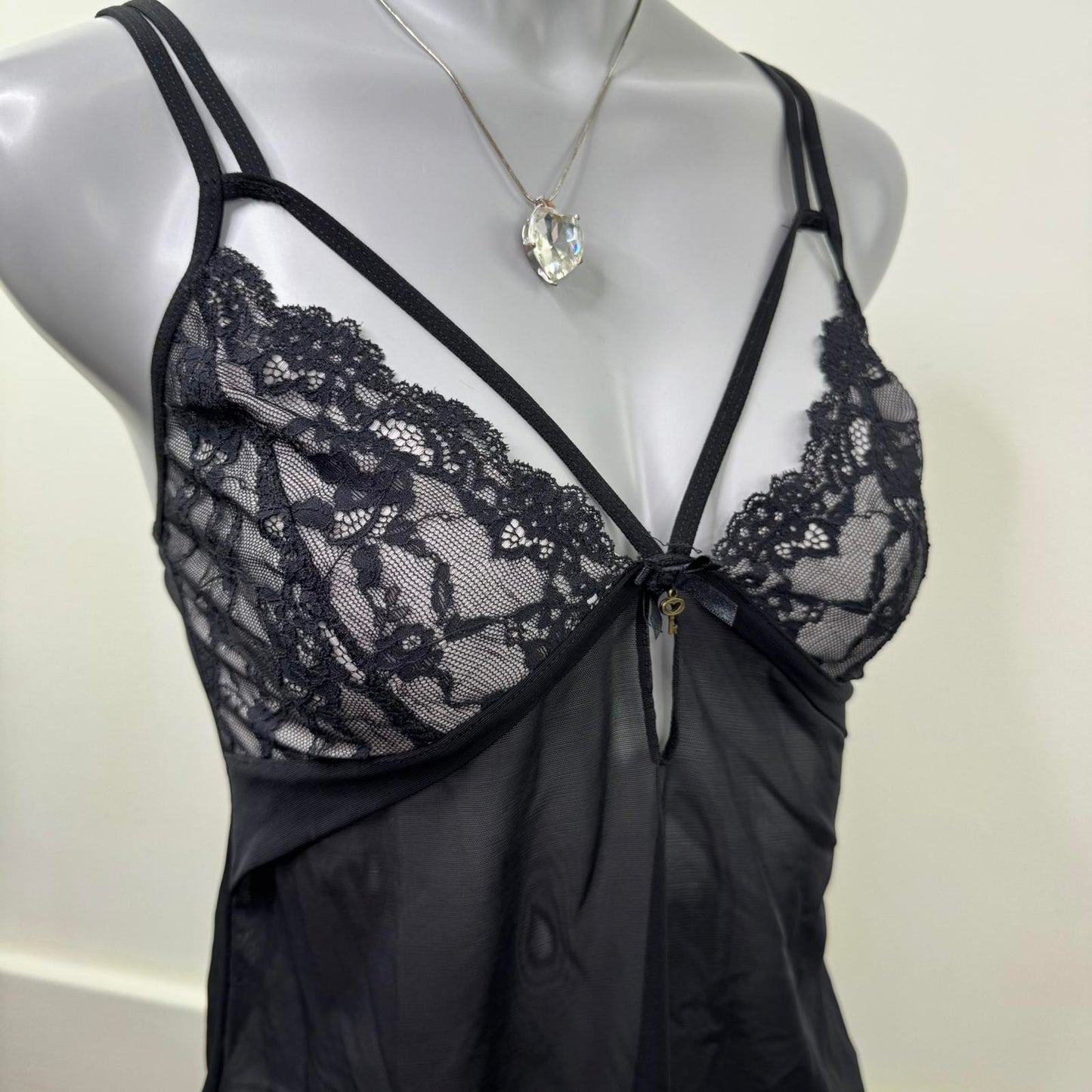 Y2K vintage cami top mesh lace trim sheer strappy keyhole charm