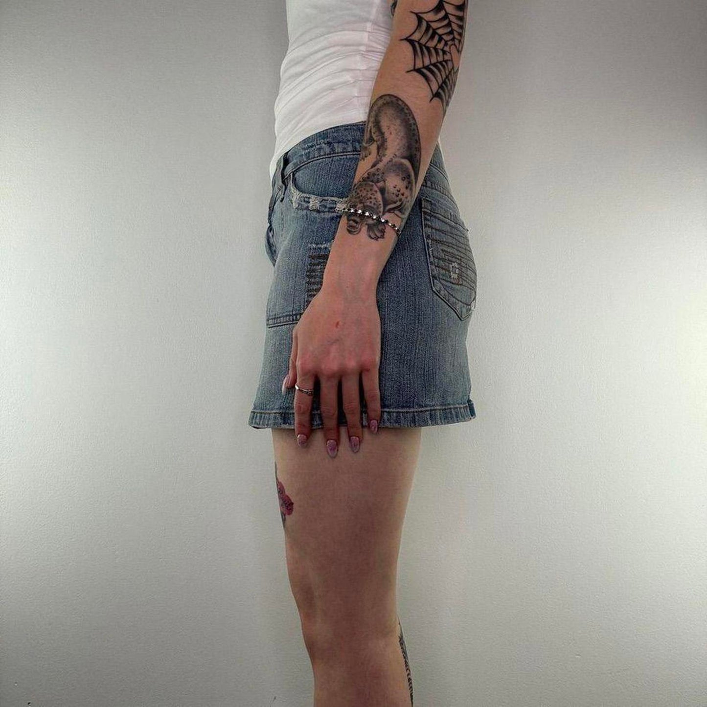 Y2K vintage low rise denim mini skirt distressed faded pockets stitching - UK 12