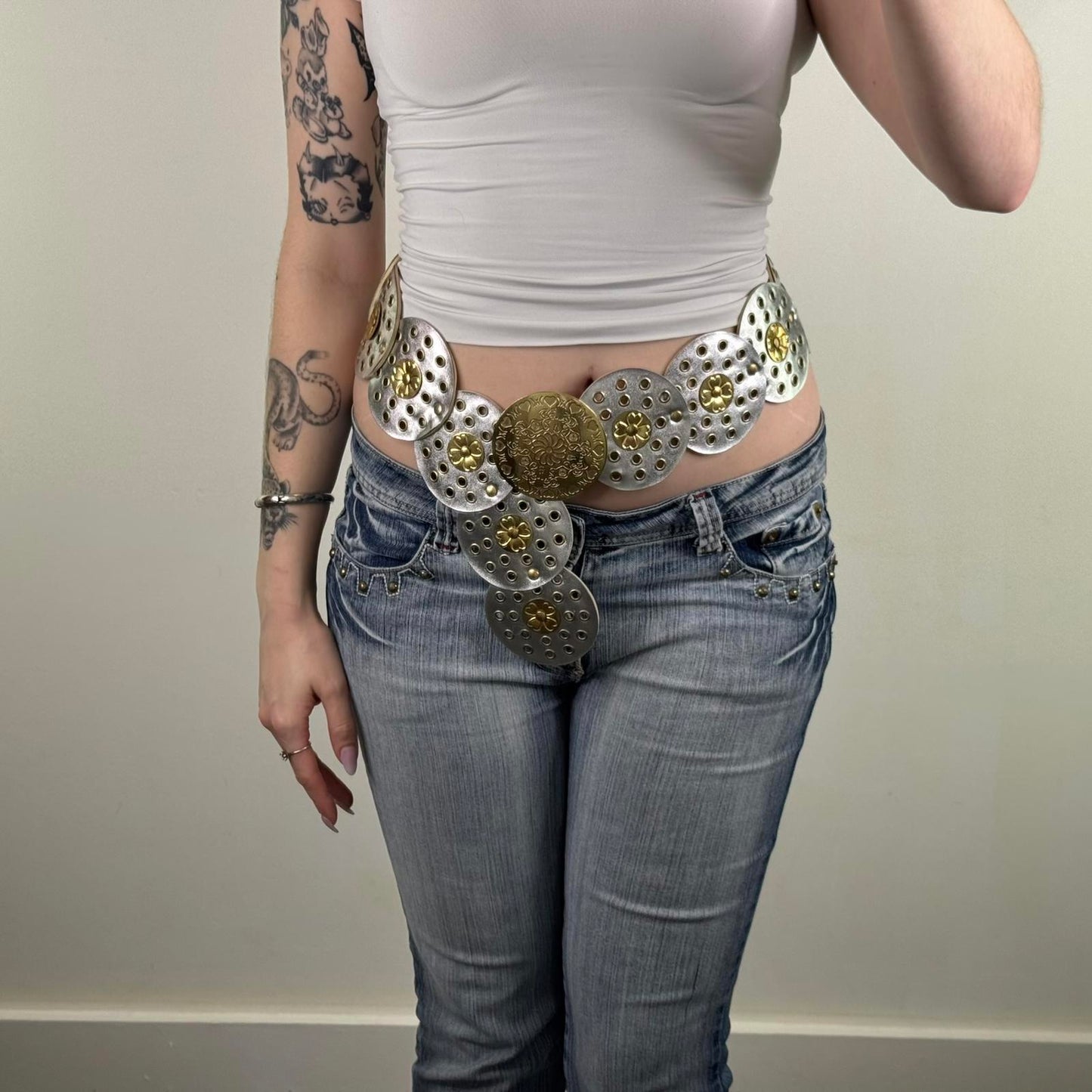 Y2K vintage disc circle belt boho silver gold chunky faux leather shiny