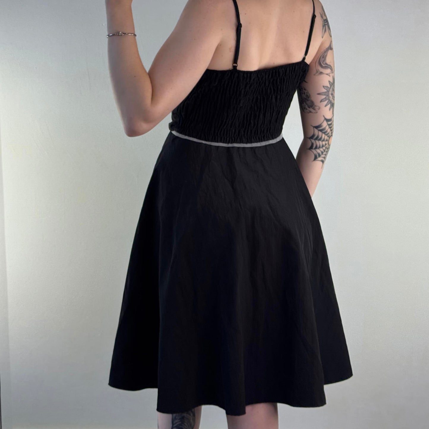 Y2K vintage a line midi dress oversized bow strappy ruched bust black white