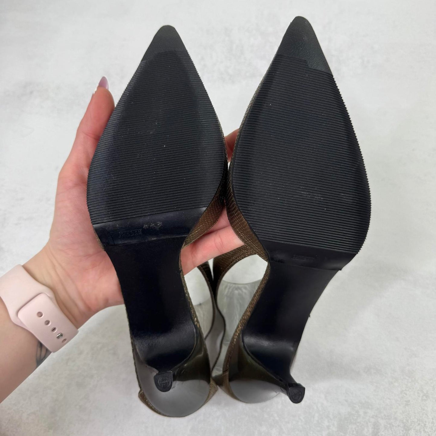 Y2K vintage Gucci by Tom Ford Gold Leather Heels with Ankle Strap Snake