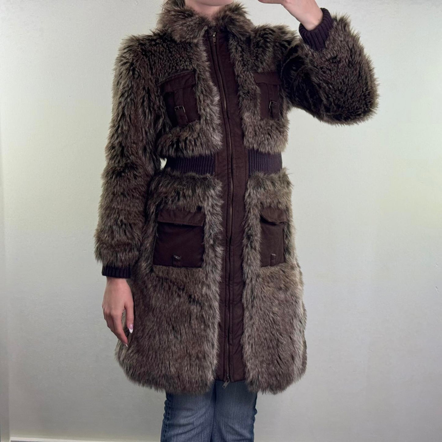 Y2K vintage faux fur long zip up coat cargo pocket faux suede ribbed cuffs