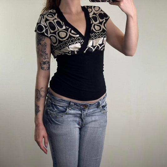 Y2K vintage Jane Norman stretchy cap sleeve top fitted blouse abstract pattern