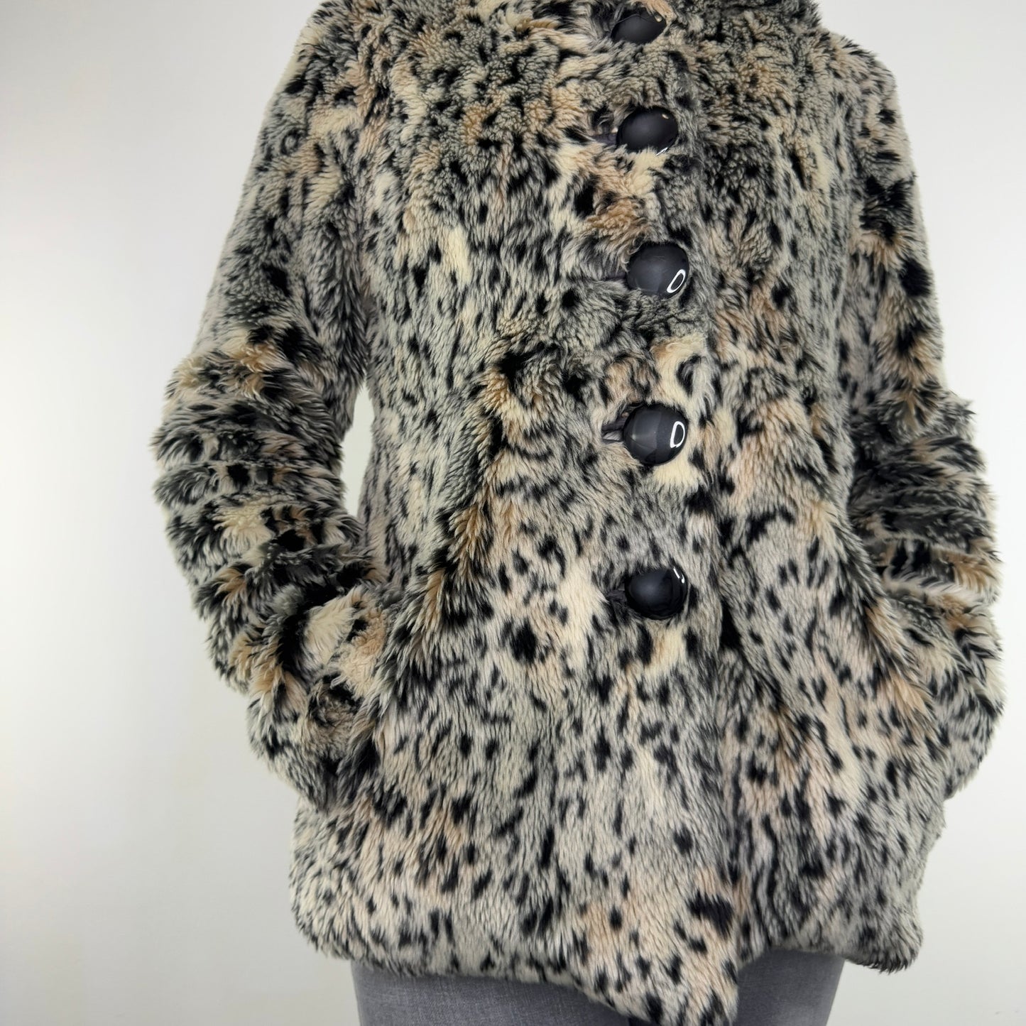 Y2K vintage faux fur coat leopard print button up hood oversized jacket