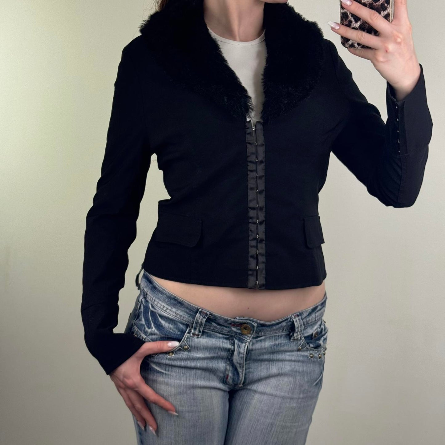 Y2K vintage Etam fitted blazer faux fur trim collar hook and eye stretchy fitted