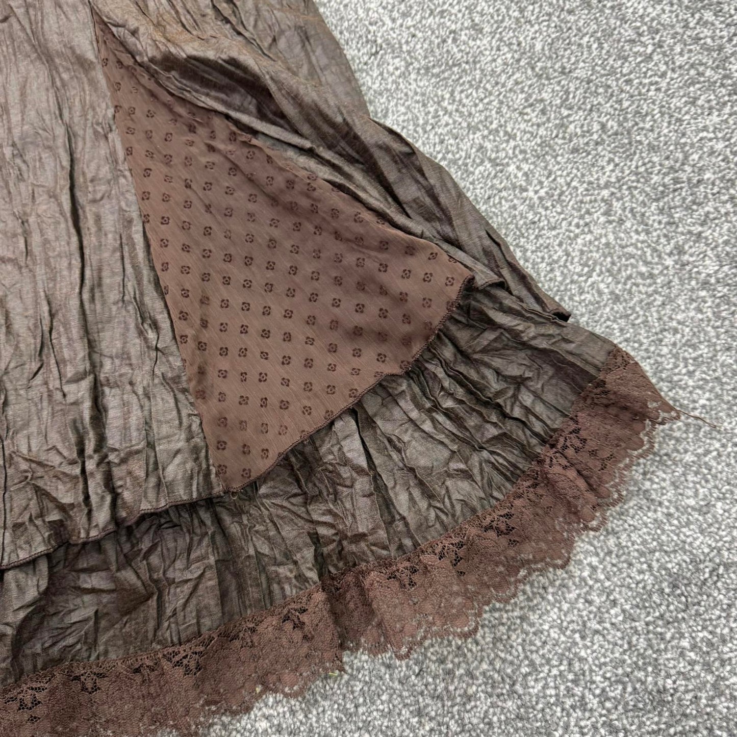 Y2K vintage crinkle lace trim maxi skirt a line brown