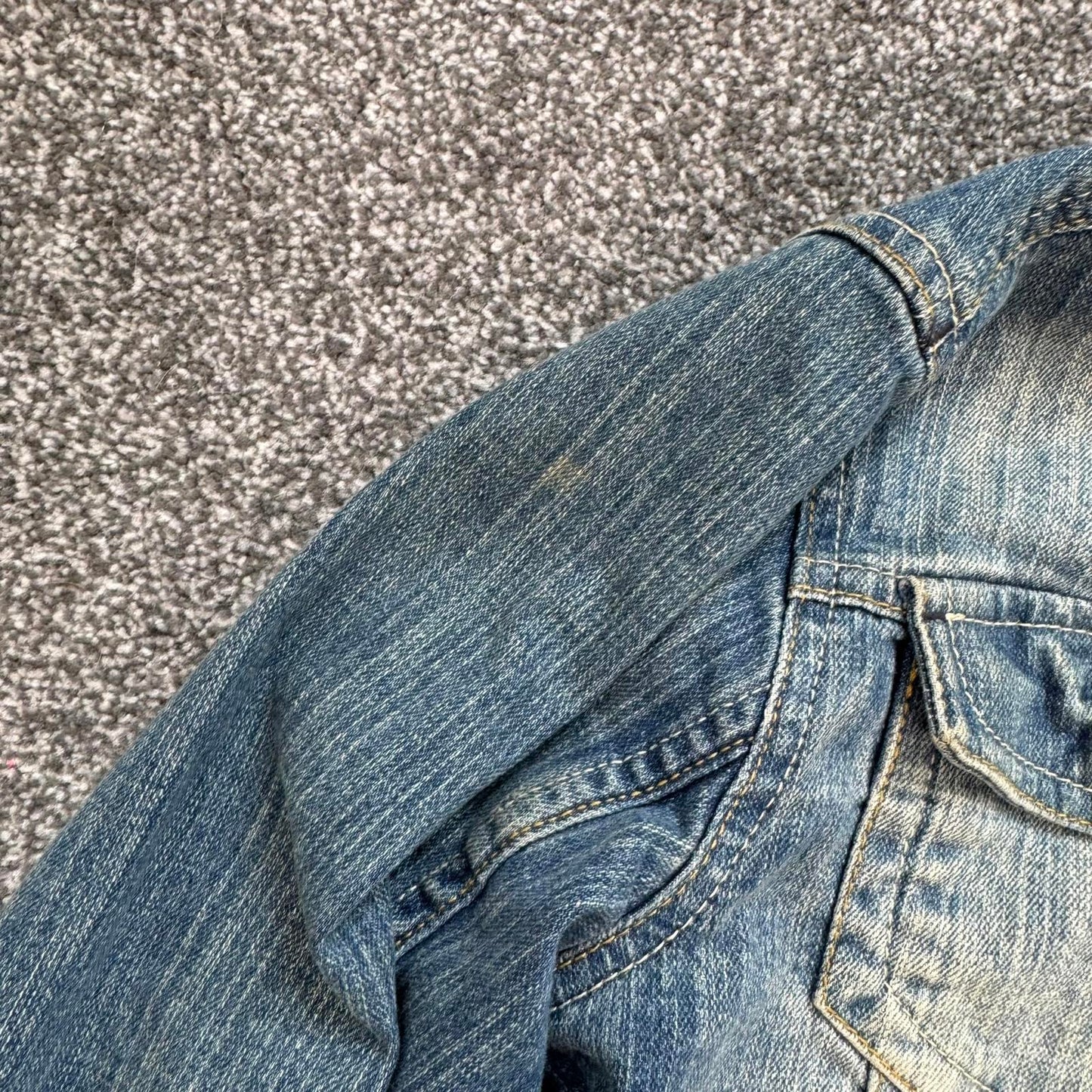 Y2K vintage stretchy fitted denim popper button up jacket faded light blue short