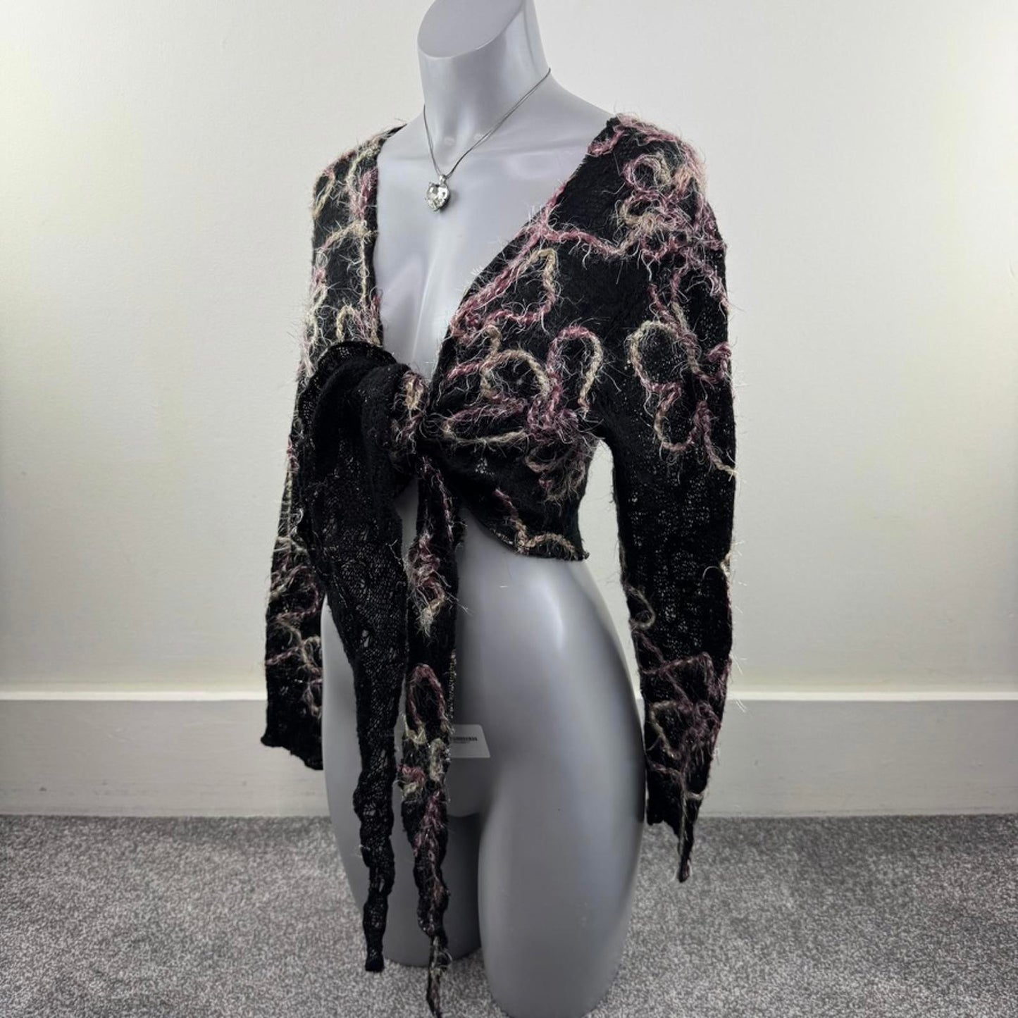 Y2K vintage wool blend knitted cardigan long sleeve cropped floral embroidery