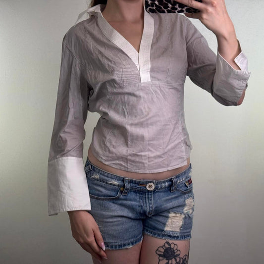 Y2K vintage pinstripe tailored fitted shirt blouse flare sleeve v neck stripe