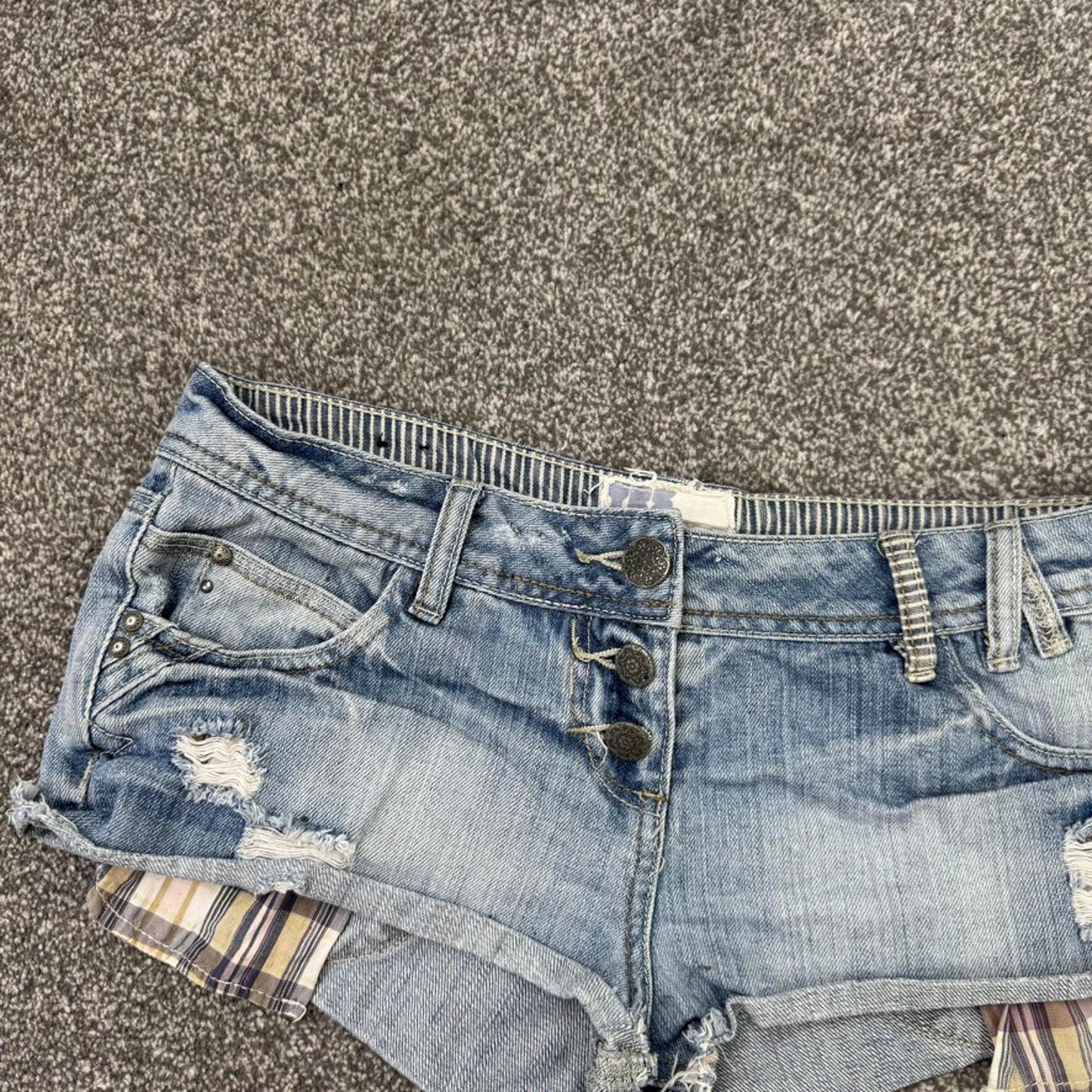 Y2K vintage low rise micro mini shorts hot pants distressed light blue wash