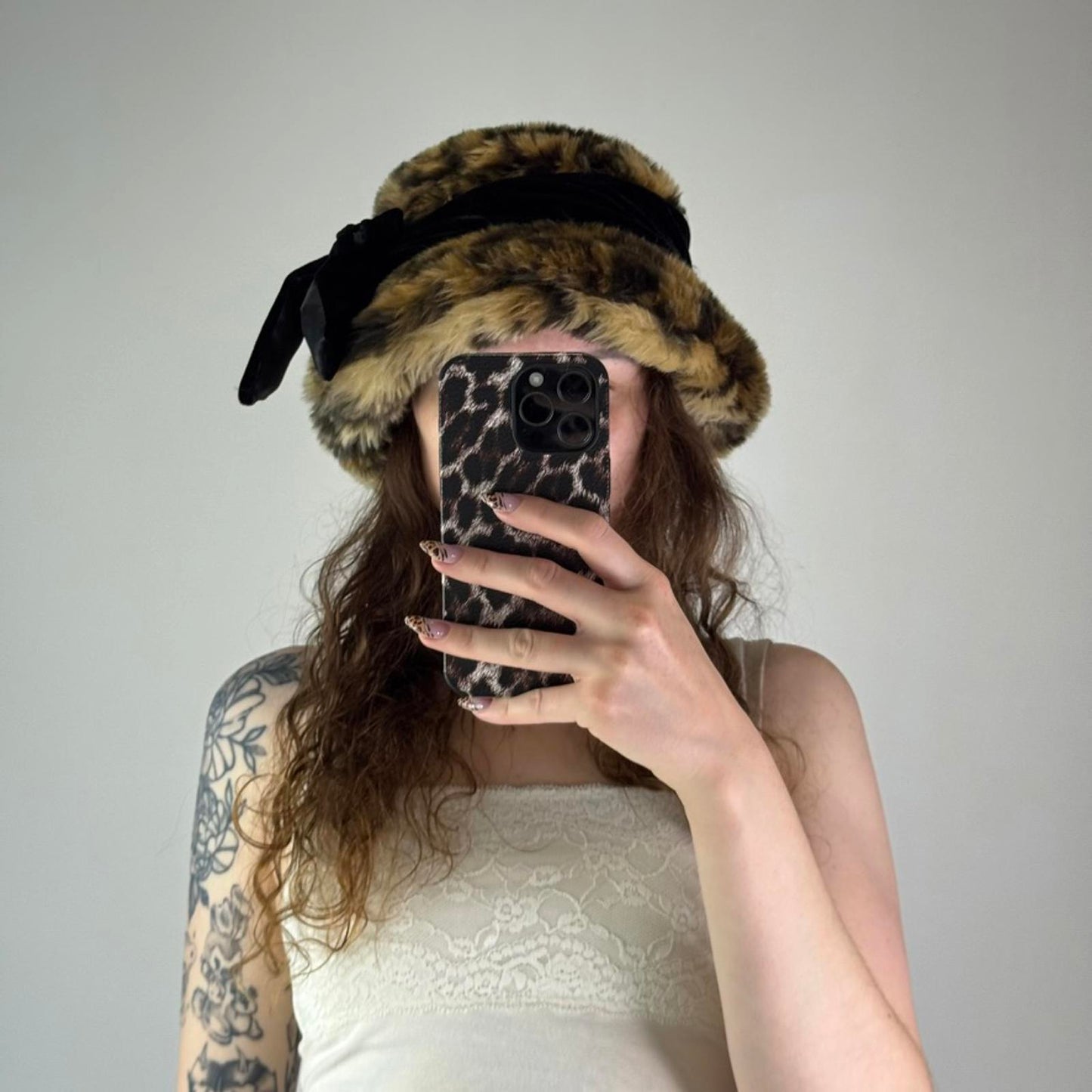 Y2K vintage leopard print faux fur bucket hat velour black bow satin lined