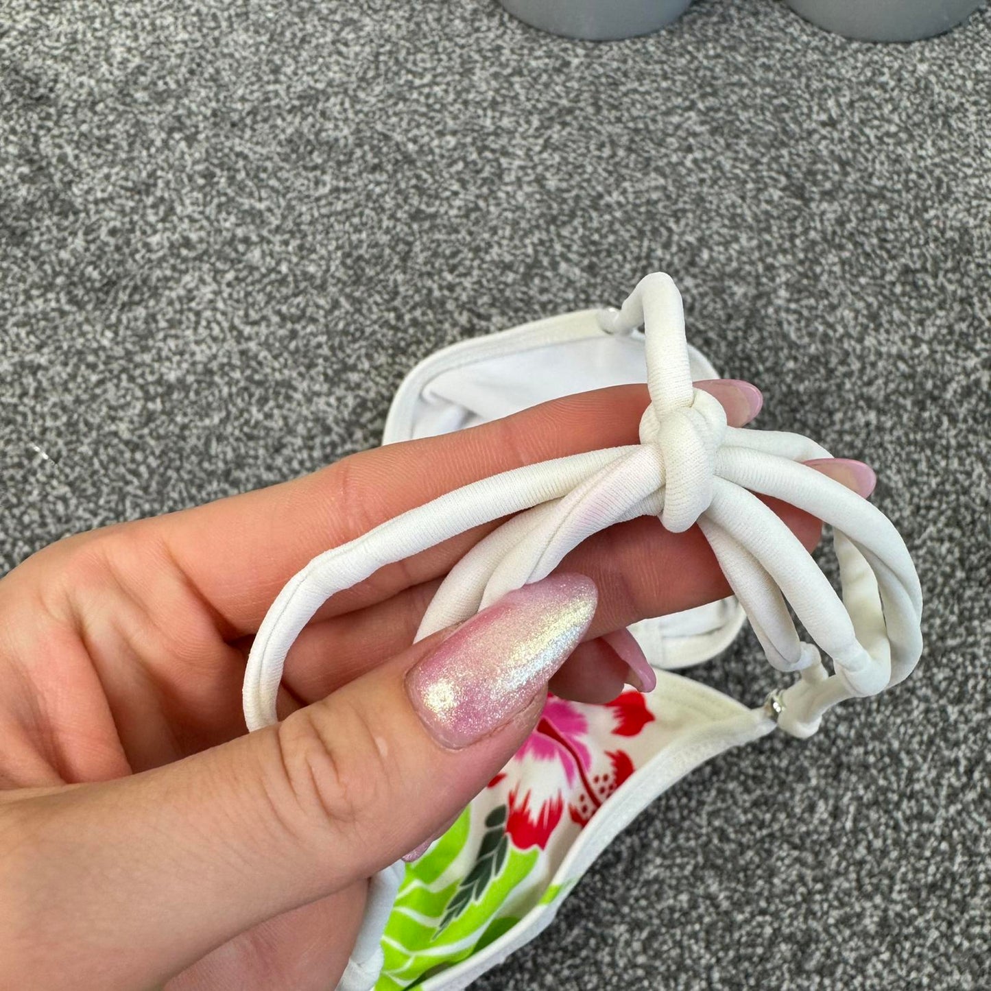 Y2K vintage Bay halter neck floral hibiscus bikini top beaded charm no padding