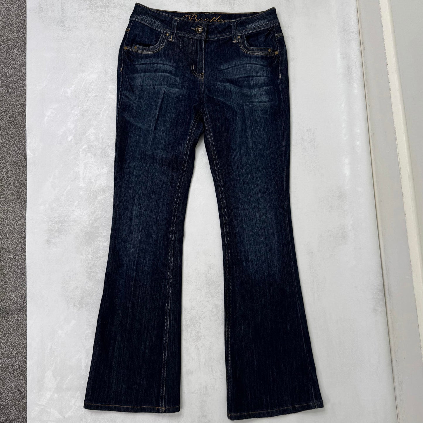 Y2K vintage low rise bootcut jeans dark blue wash studded denim stretchy