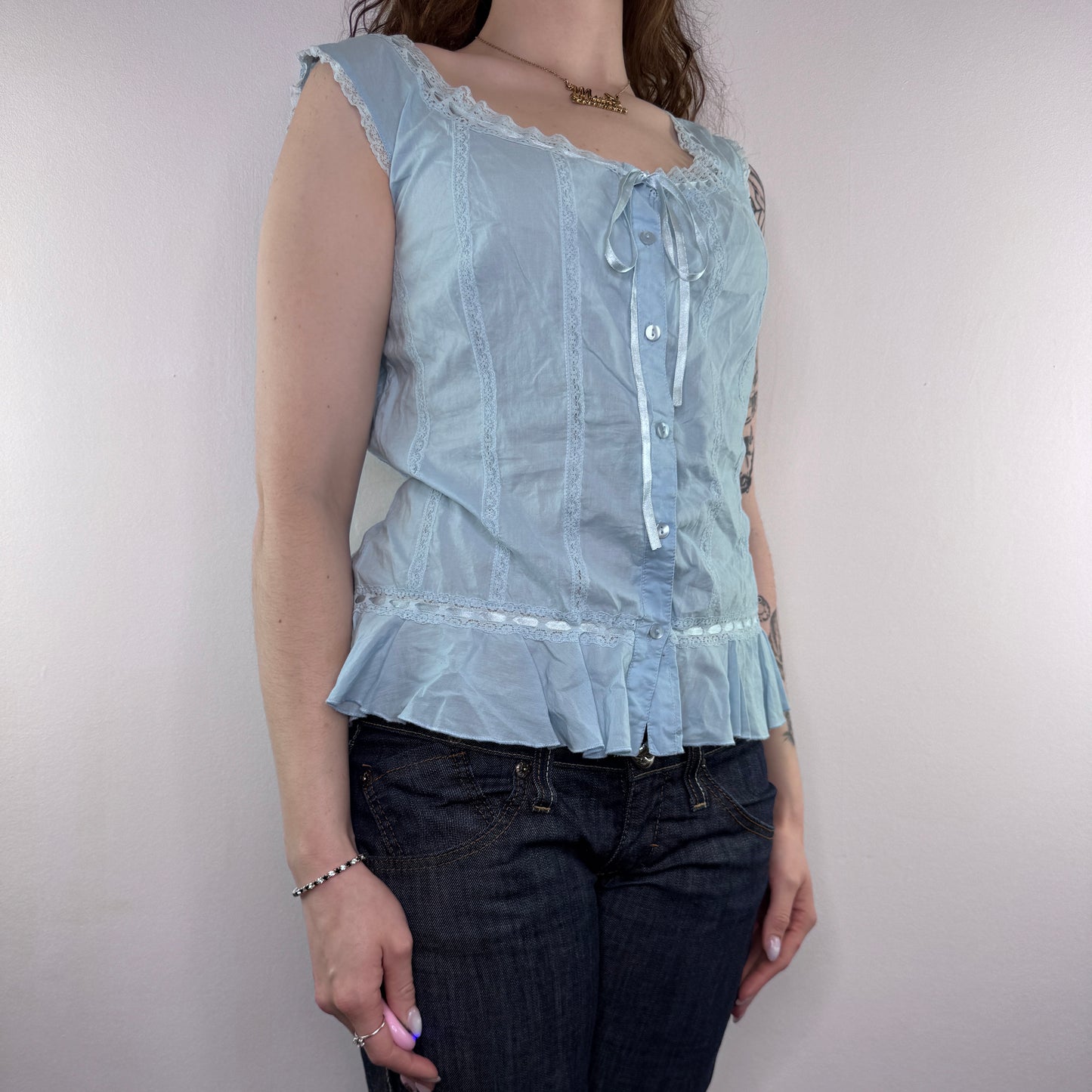 Y2K vintage coquette sleeveless button up blouse top