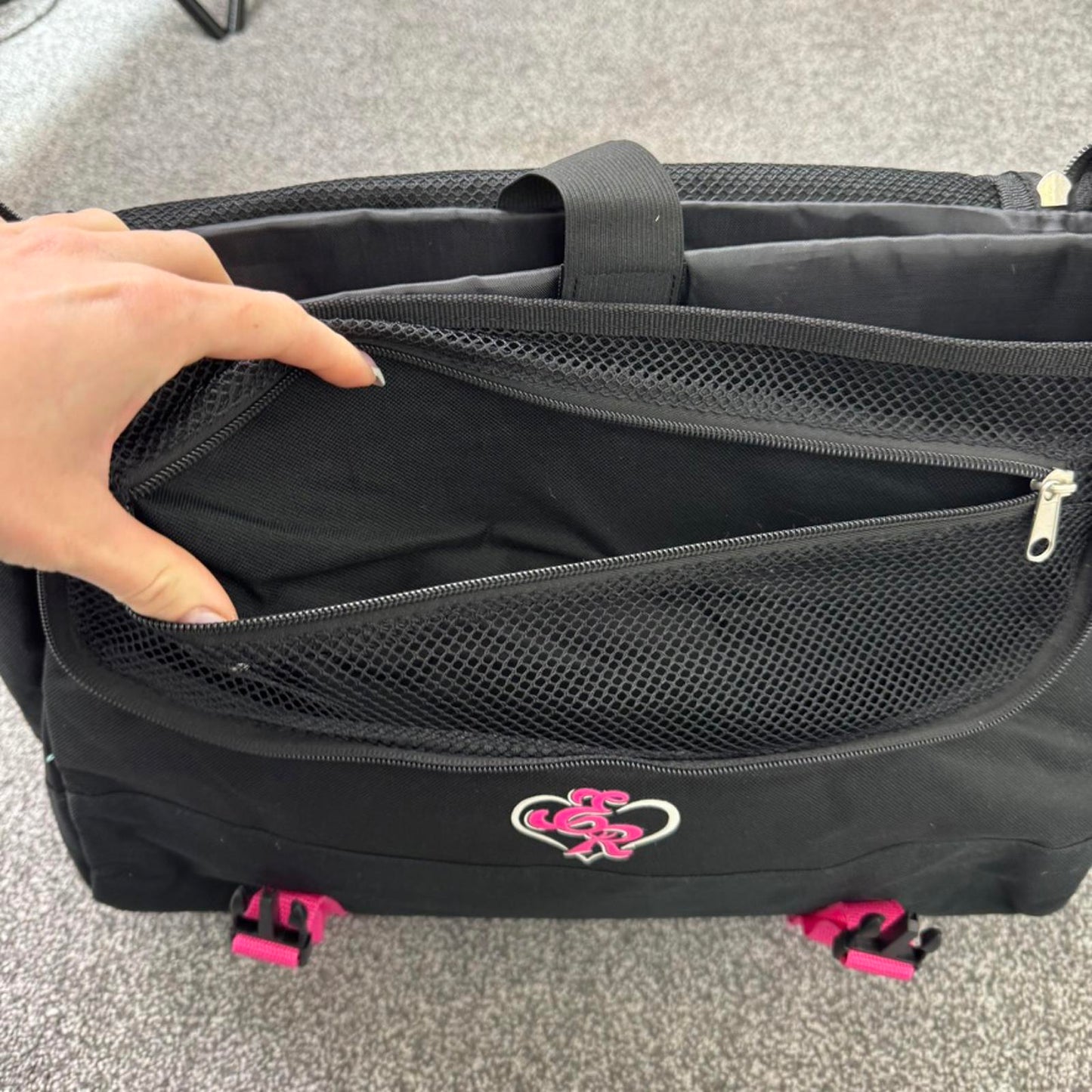 Y2K vintage Ecko Red messenger bag heart black pink large side crossbody school