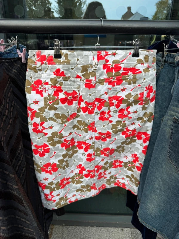 Vintage Y2K Per Una hibiscus floral denim midi skirt above knee