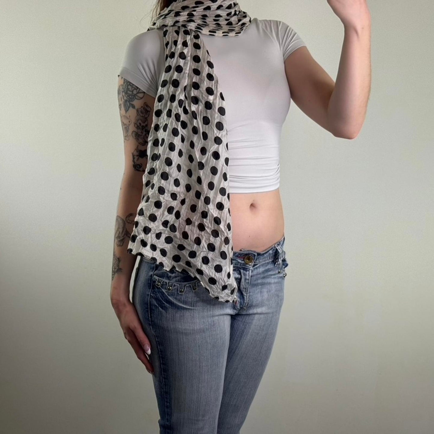 Y2K vintage polka dot lightweight scarf crinkle spotty black white monochrome