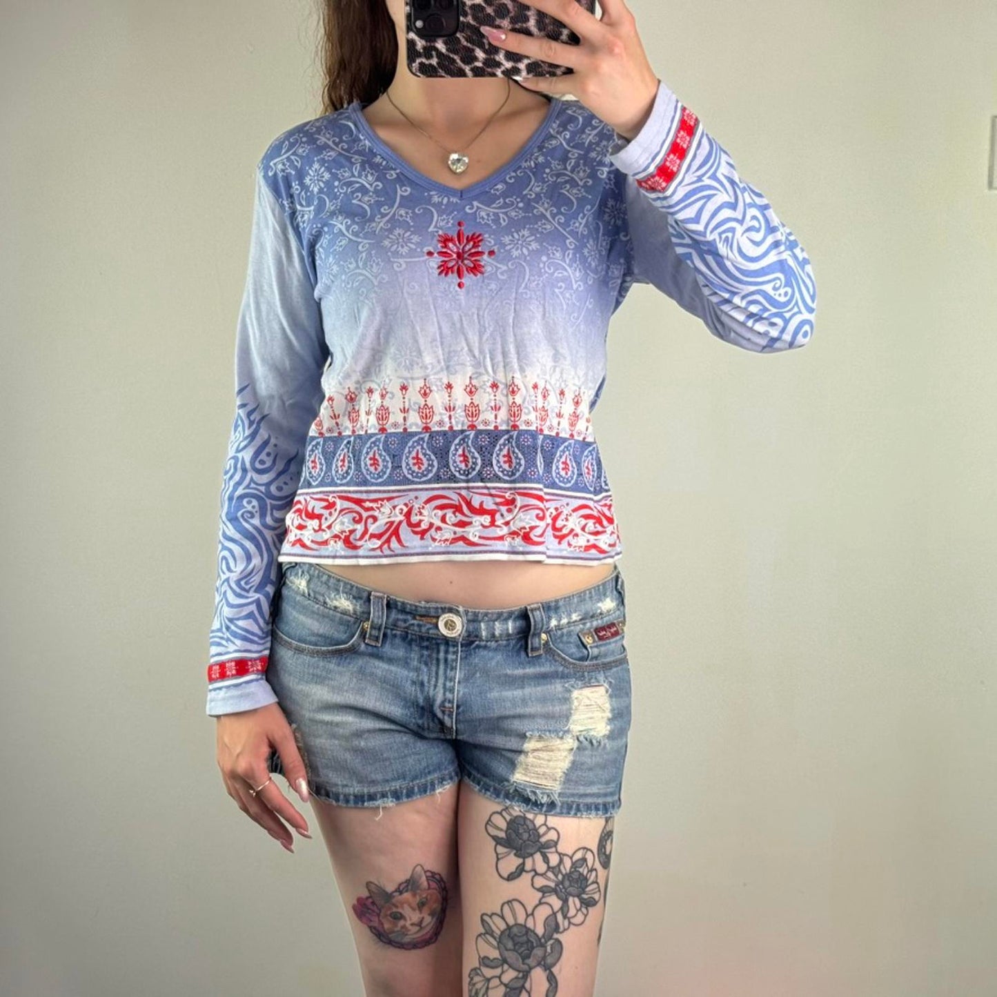 Y2K vintage Etam long sleeve top tribal floral ombre print blue white red v neck