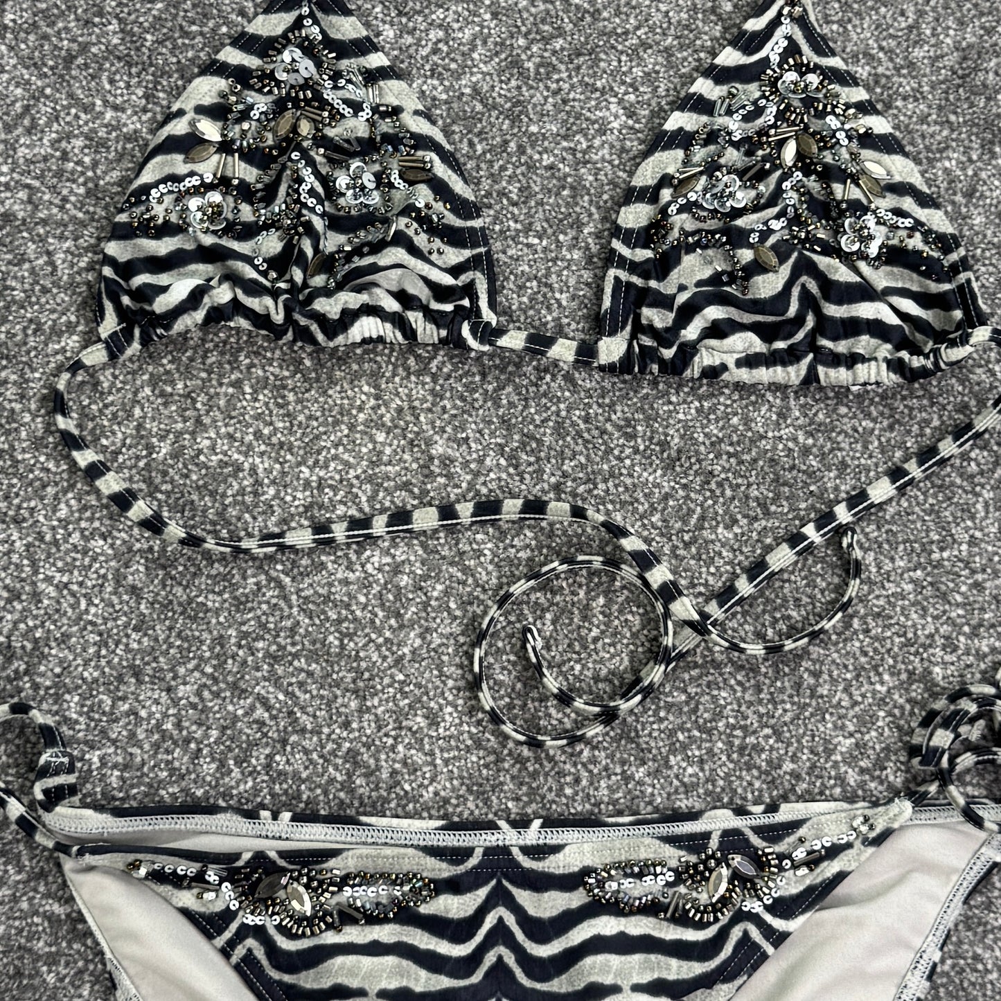 Y2K vintage bikini zebra embellished co ord tie sides bow halter neck non padded