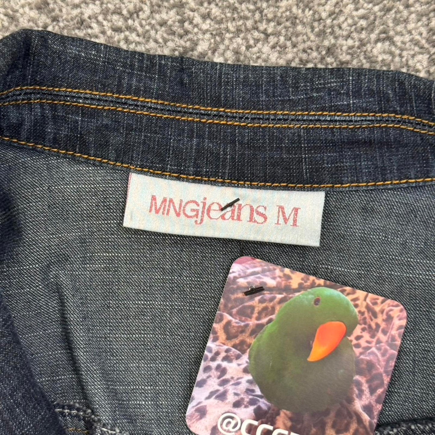 Y2K vintage fitted stretchy denim jacket button up faded wash buttons blazer