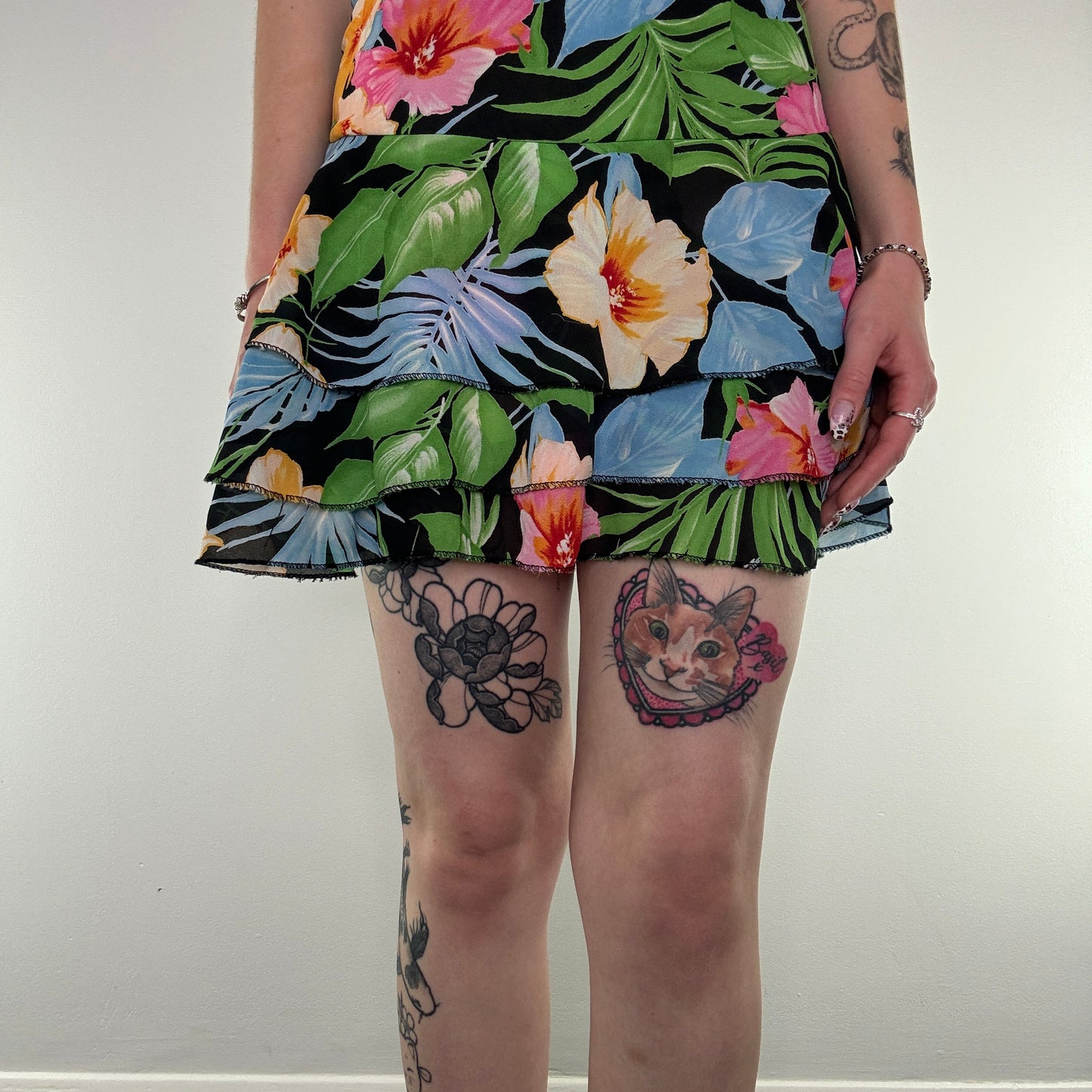 Y2K hibiscus floral frilly mini skirt