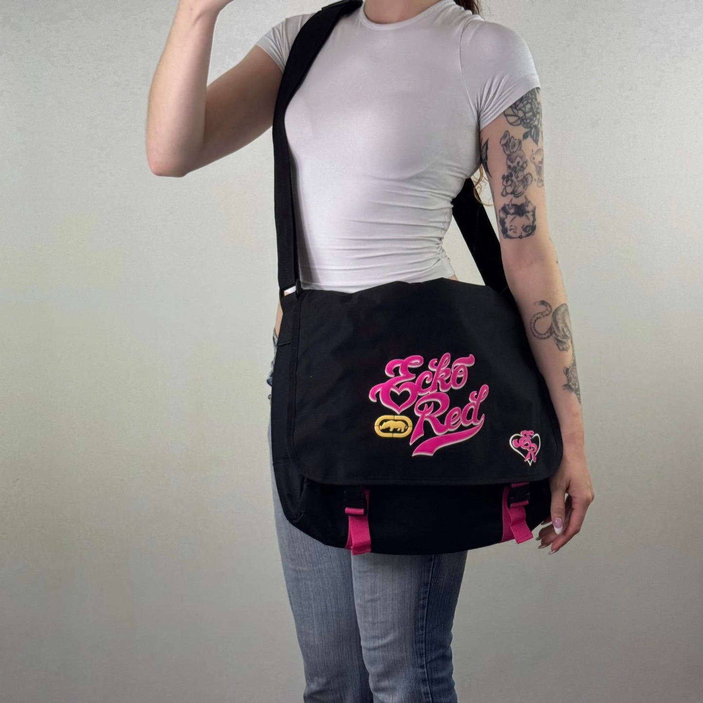 Y2K vintage Ecko Red messenger bag heart black pink large side crossbody school