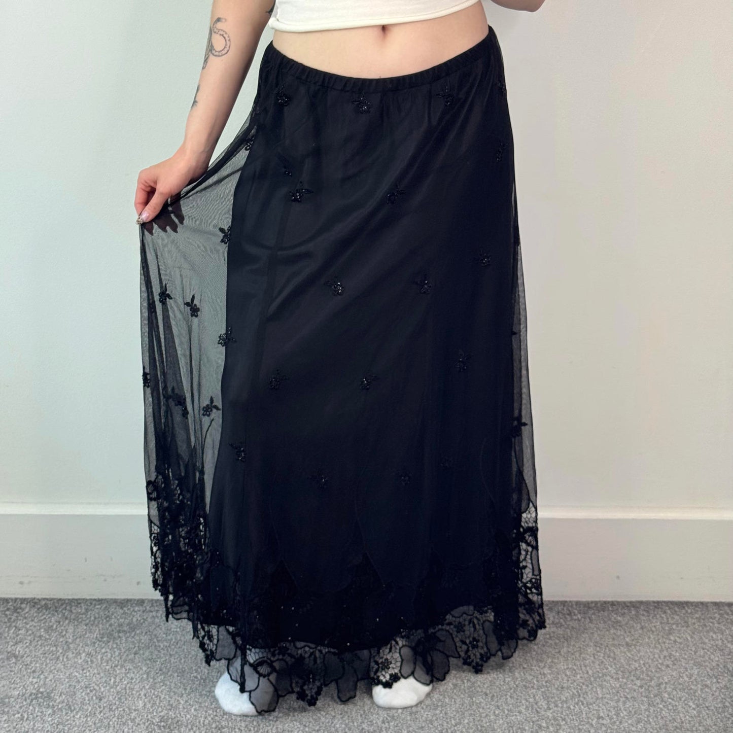 Y2K vintage mesh overlay floral maxi skirt floral embroidered hem stretchy waist