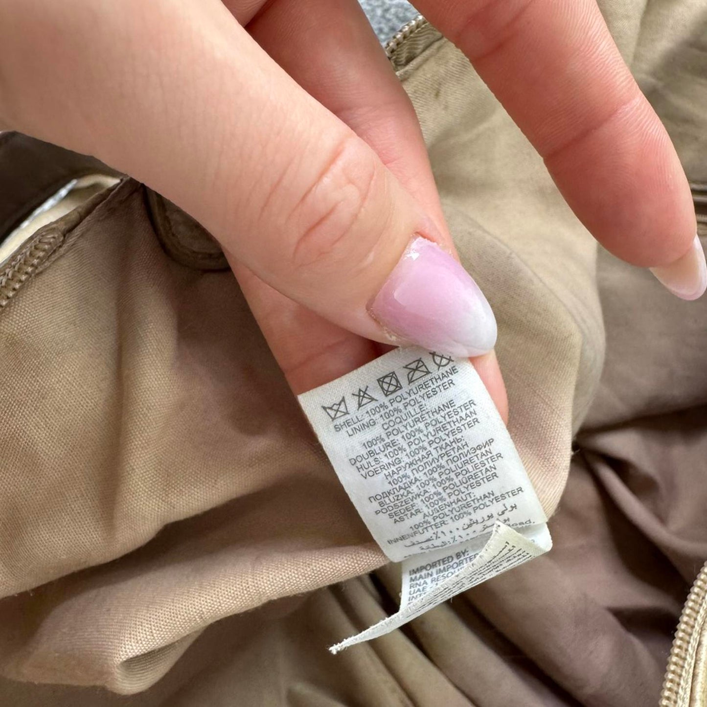 Y2K vintage faux leather large handbag studded light brown adjustable strap