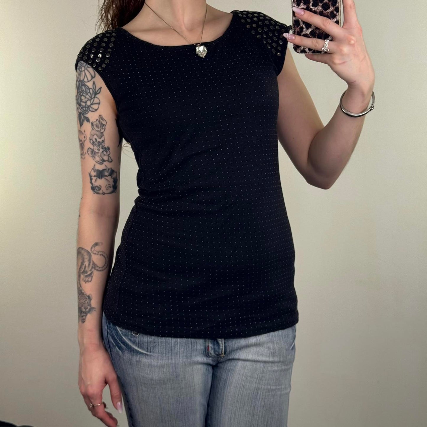Y2K vintage cap sleeve spotted studded t shirt top black round neckline longline