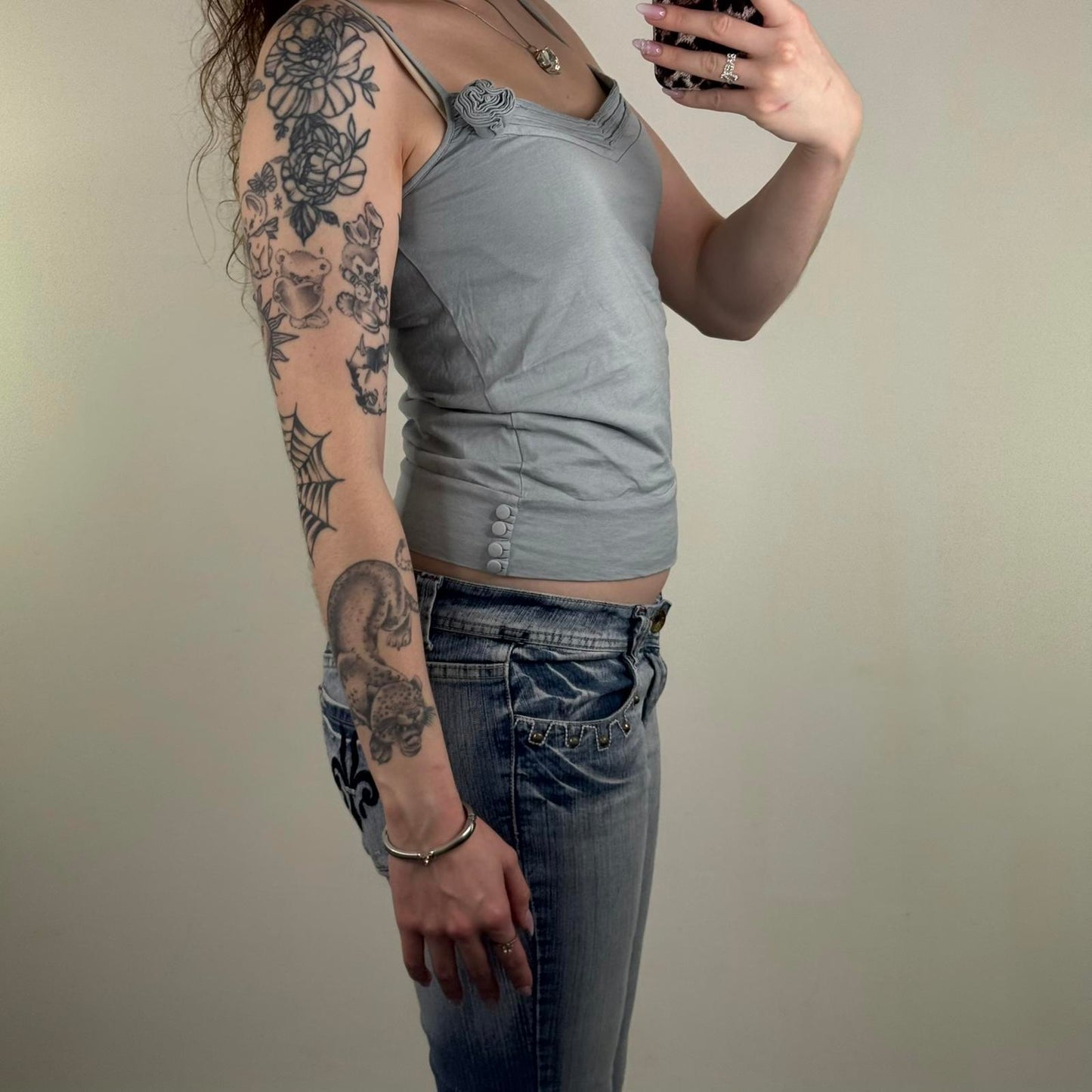 Y2K vintage Oasis 3D rose cami top strappy light blue buttons slight crop short