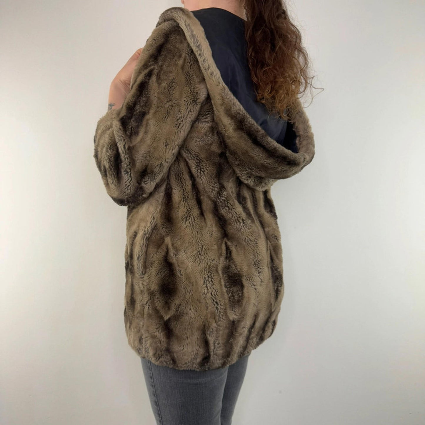 Y2K vintage faux fur coat stripe oversized hood archive two tone brown bubble